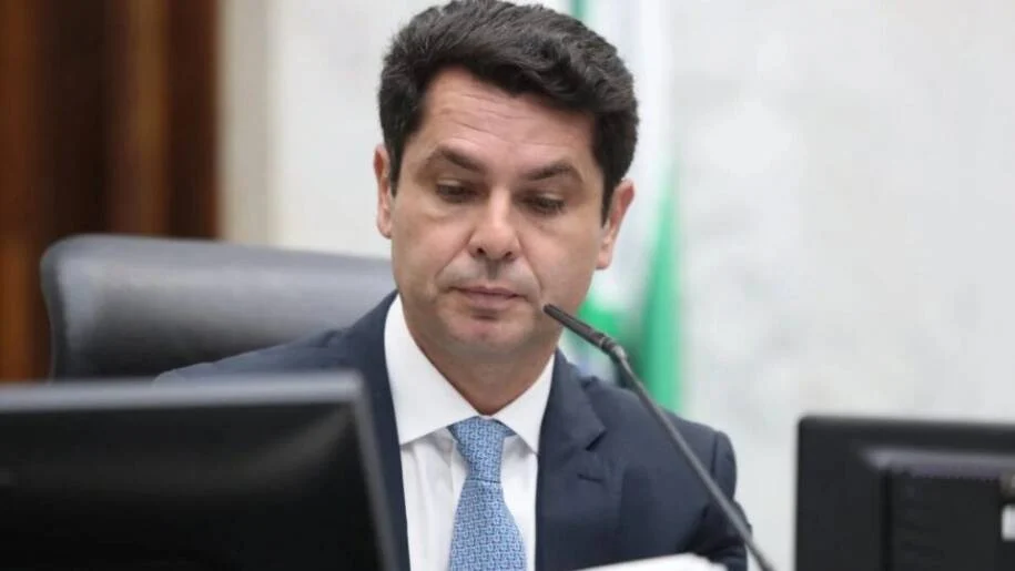 Alexandre Curi reavalia apoio a Sandro Alex após Greca aceitar ser vice na chapa