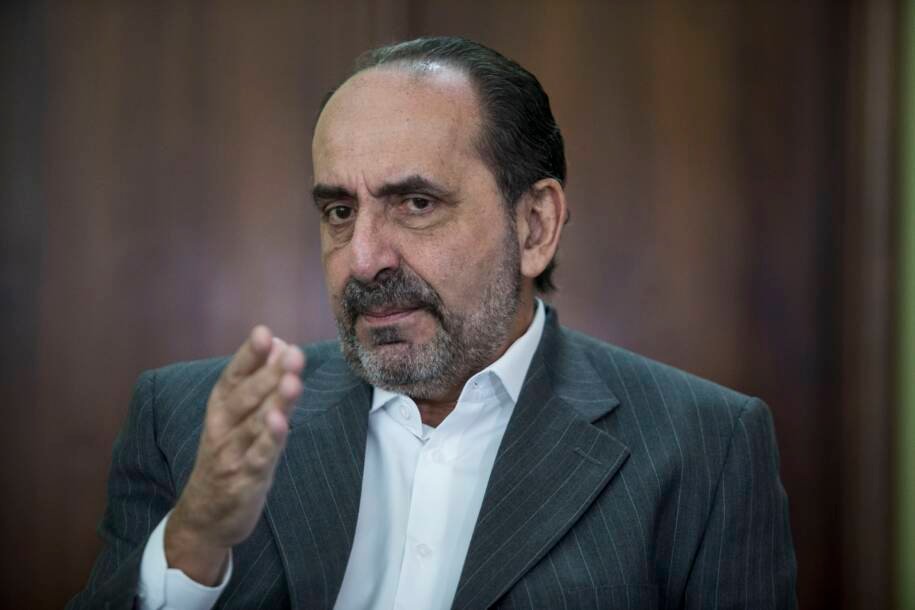 Alexandre Kalil critica Romeu Zema e Mateus Simões em candidatura ao governo de MG