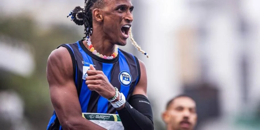 Alison dos Santos quebra recorde e conquista ouro no Troféu Brasil em SP
