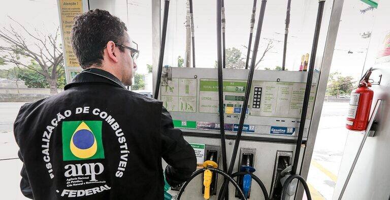 ANP intensifica fiscalização em 260 revendas e aplica 11 autos de infração