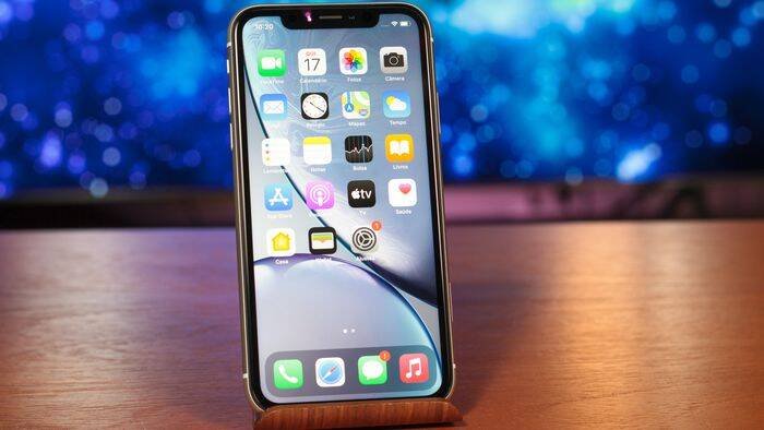 Apple desativa autenticação e iPhones antigos enfrentam lentidão alarmante