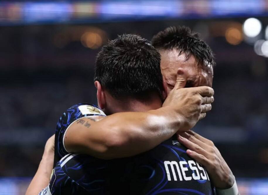Argentina vira sobre Inglaterra e avança à final da Copa contra a Espanha