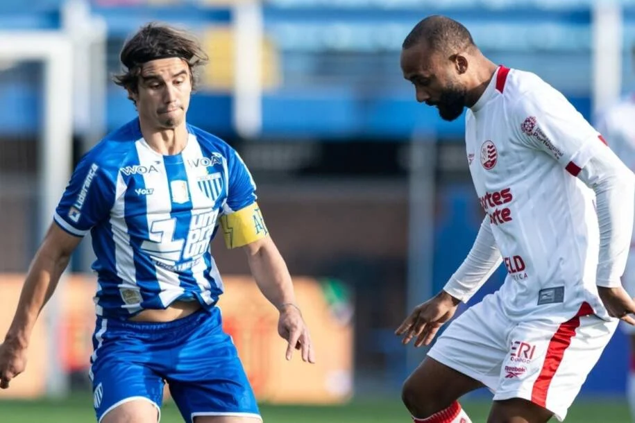 Avaí vence Náutico e provoca crise: time acumula 7 jogos sem vitória na Série B