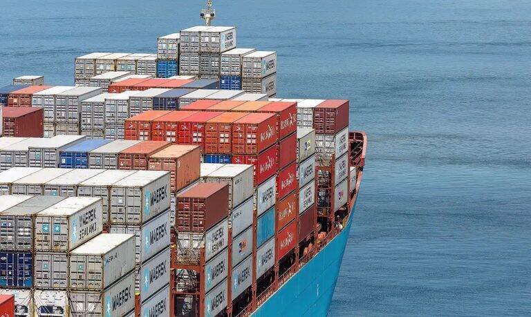 Balança Comercial do Brasil Registra Superávit de US$ 48,90 Bilhões e Cresce 36,2%