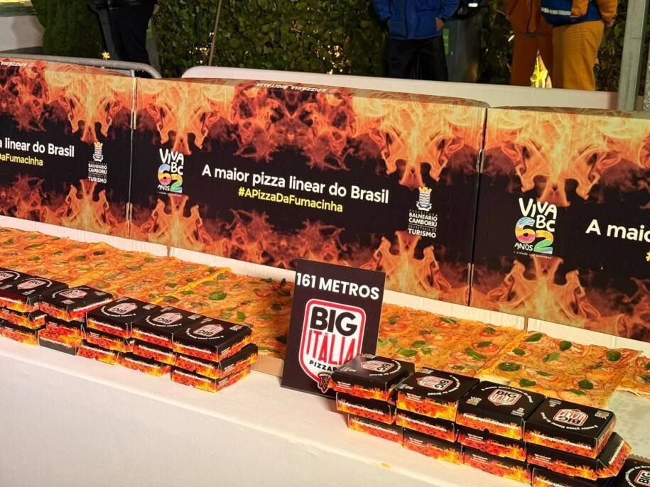Balneário Camboriú conquista recorde com maior pizza linear do Brasil em 62 anos