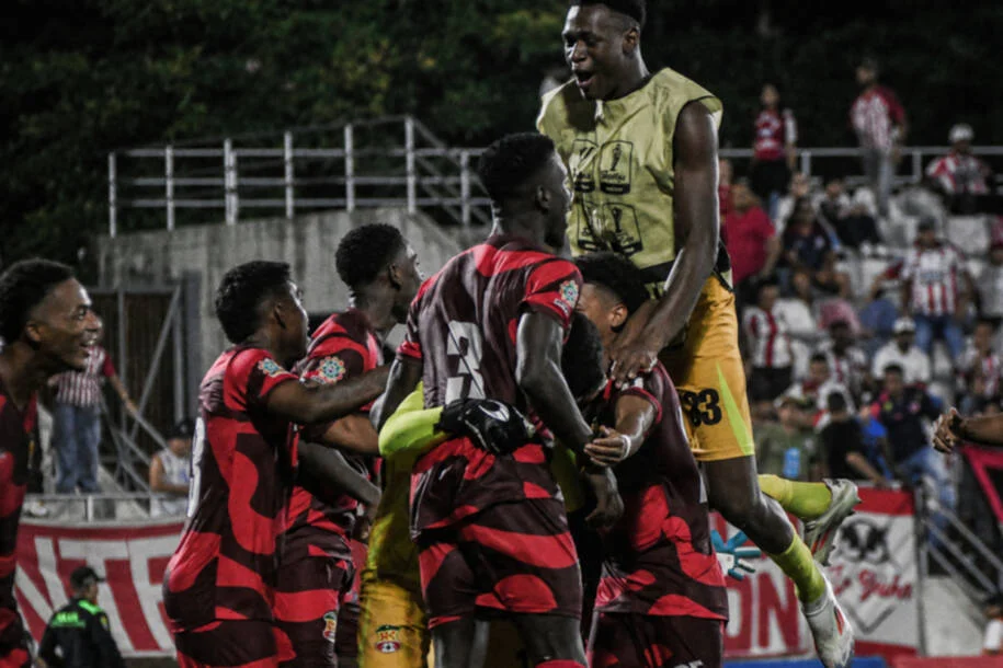 Barranquilla FC elimina Junior Barranquilla em jogo histórico da Copa da Colômbia