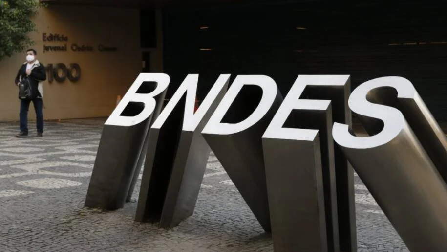 BNDES solicita R$ 7,25 bilhões para combater impacto de tarifas dos EUA