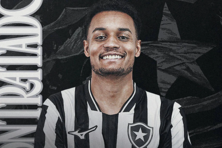 Botafogo confirma Paulinho como reforço e mira recuperação no Brasileirão