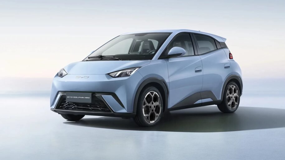 BYD domina vendas de carros elétricos e híbridos no Brasil em 2026