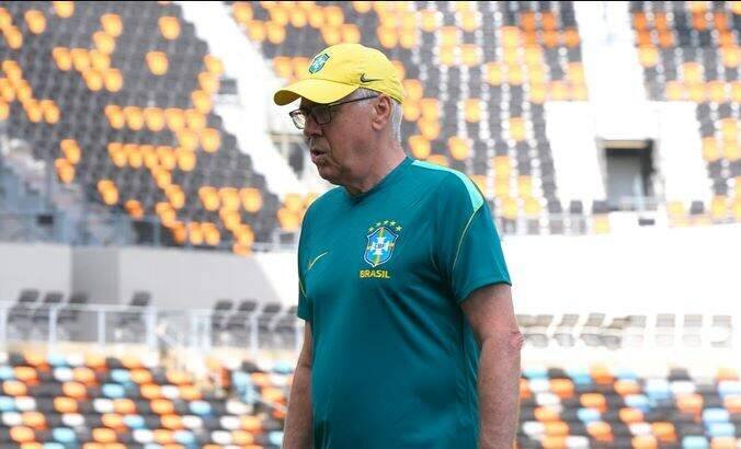 Carlo Ancelotti elogia torcedores e projeta jogo decisivo contra a Noruega