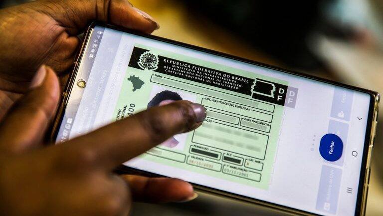 CNH Social: Governo libera gratuidade na habilitação e muda regras em 2025