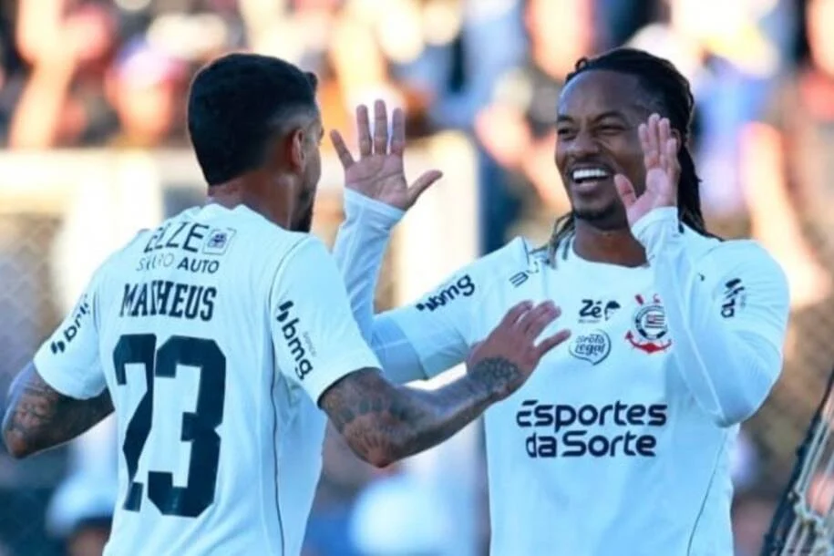 Corinthians empata com Cascavel em amistoso tenso antes do Brasileirão