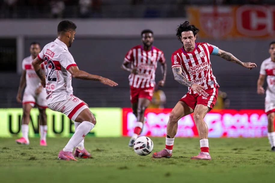 CRB vence Náutico e provoca crise com oitavo jogo sem vitória do Timbu