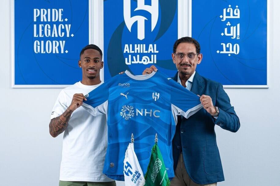 Crysencio Summerville troca Premier League pelo futebol saudita e impacta carreira