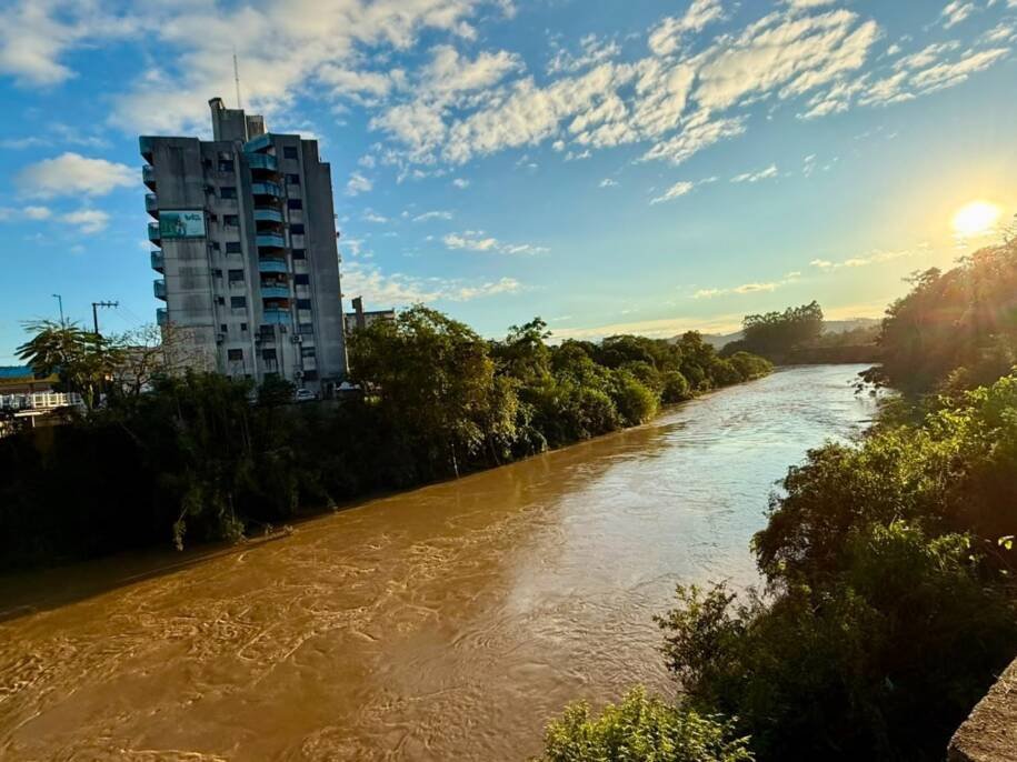 Defesa Civil de SC autoriza desassoreamento do Rio Tijucas após estudo técnico