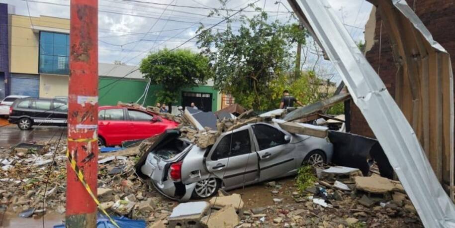 Defesa Civil envia 11,5 mil itens após temporais que deixaram uma vítima fatal