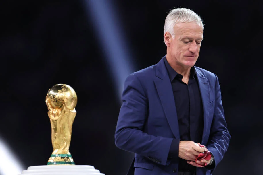 Didier Deschamps se despede da França após 14 anos e uma Copa do Mundo