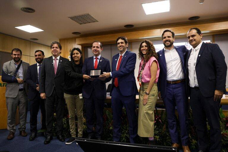 EBC celebra 7,5 milhões com sinal digital e destaca Amazonas como exemplo