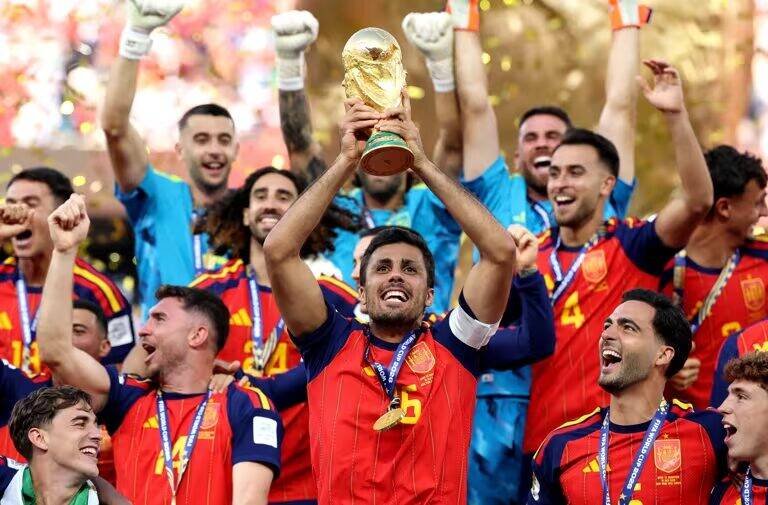 Espanha conquista Copa do Mundo de 2026 e Brasil é eliminado pela Noruega