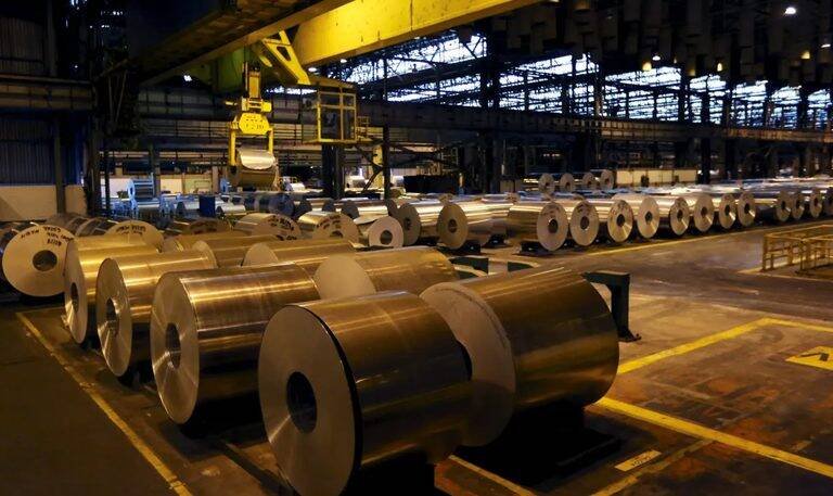 EUA impõem novas tarifas sobre 23,1% das exportações brasileiras em decisão polêmica