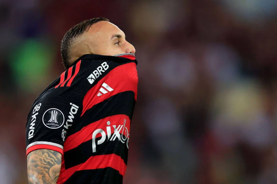 Everton Cebolinha confirma saída do Flamengo e busca novos ares em 2023