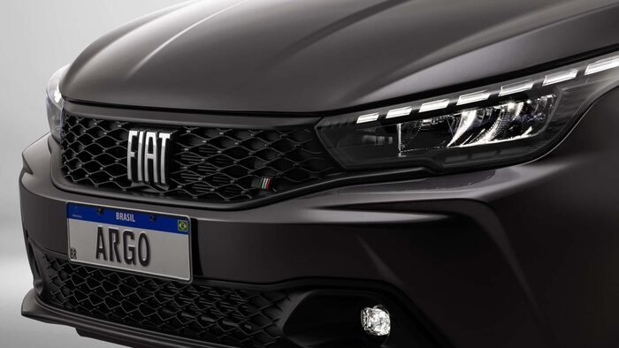 Fiat Argo reduz preços e supera Citroën C3 com descontos de até R$ 29 mil
