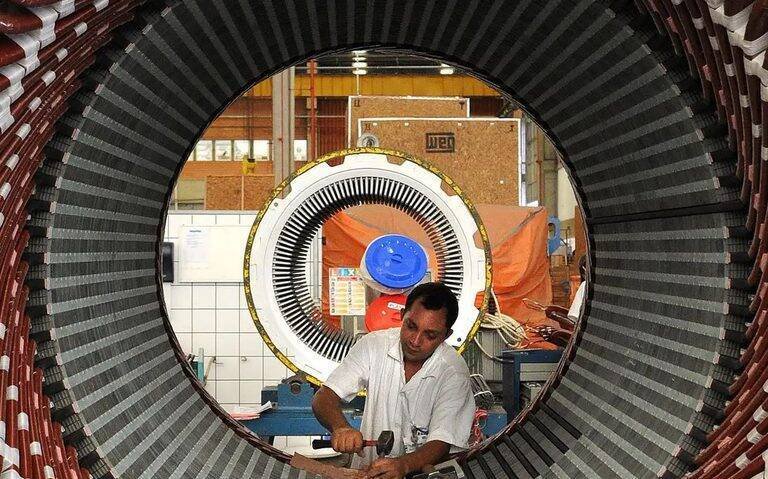 FMI aprova relatório e projeta crescimento de 2,4% do PIB do Brasil em 2026