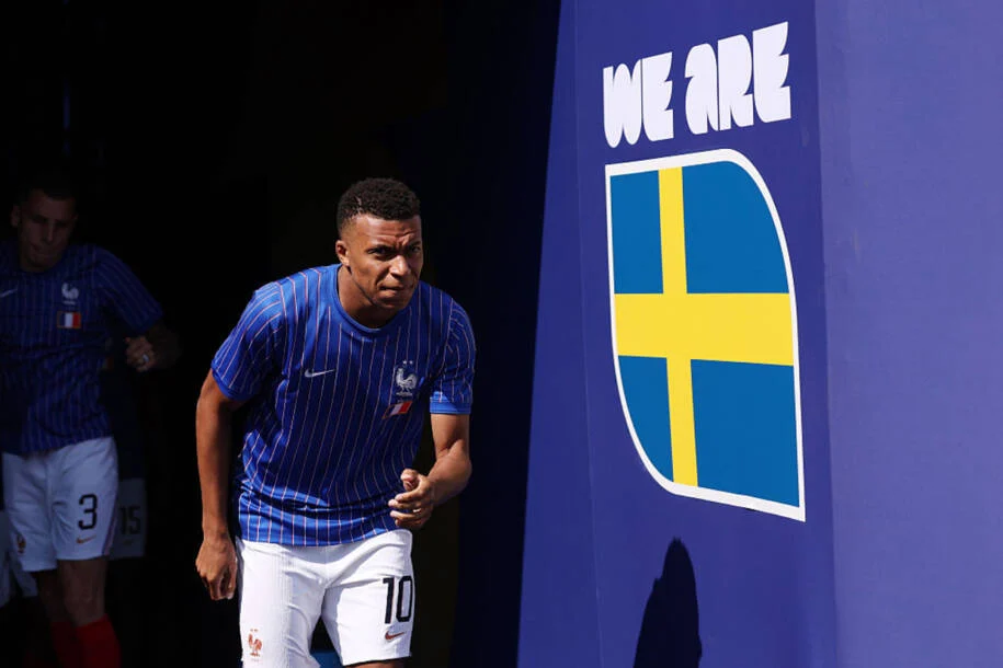 França arrasa Suécia com Mbappé e avança às oitavas da Copa do Mundo!