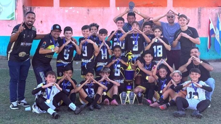 Fundação Municipal de Esportes de Camboriú conquista quatro títulos históricos no Sul-Americano