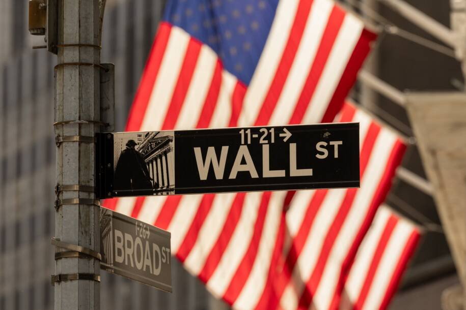 Goldman Sachs e Morgan Stanley registram lucros recordes em meio a fusões e IPOs