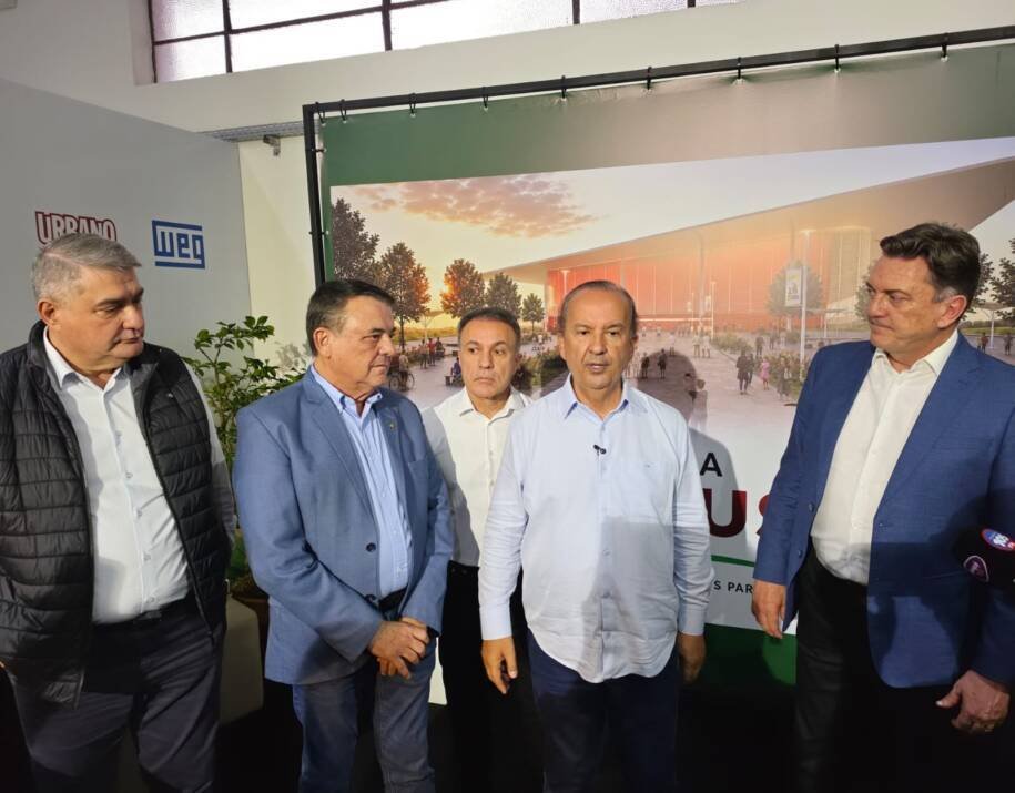 Governador Jorginho Mello anuncia Arena Multiuso e R$ 10 milhões para Via Verde