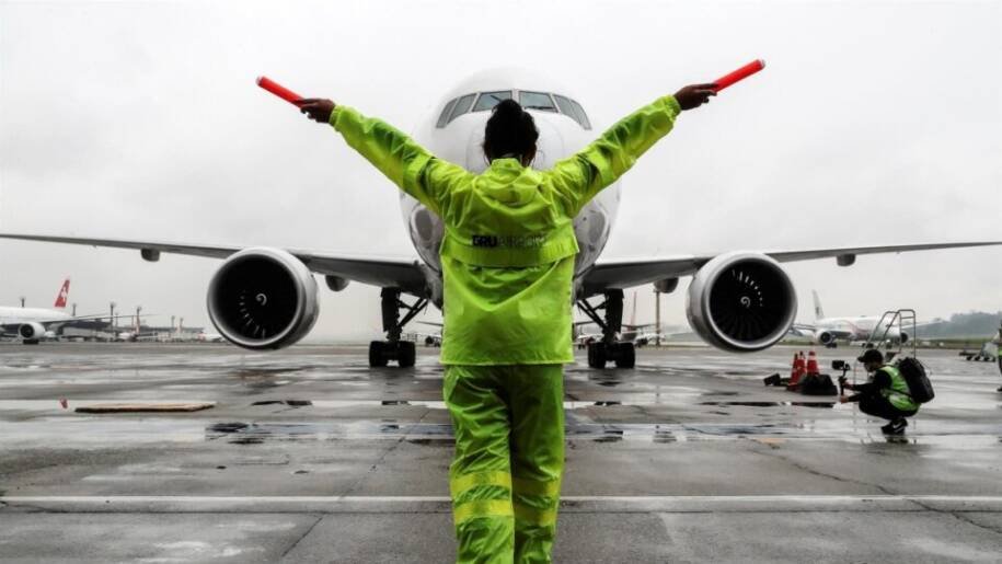 Governo Lula aumenta tarifas de embarque em 14 aeroportos e gera polêmica