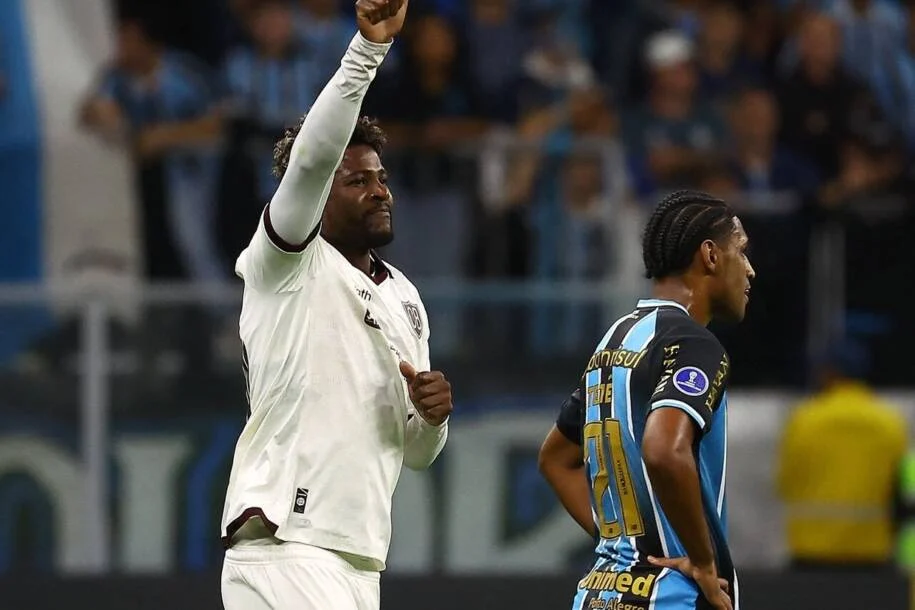 Grêmio é eliminado da Sul-Americana após derrota para o Bolívar na Arena