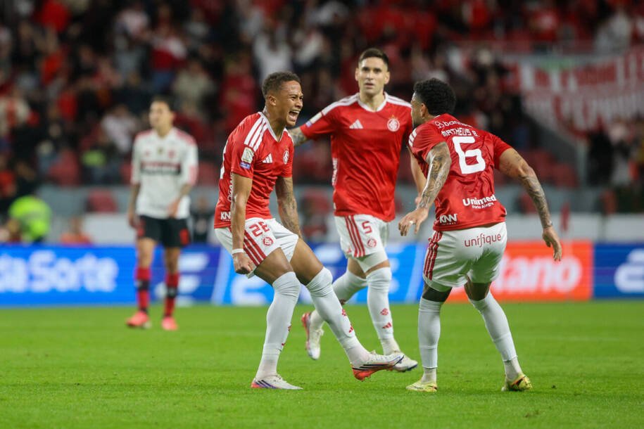 Internacional e Flamengo empatam em jogo decisivo no Beira-Rio; Mercado brilha!