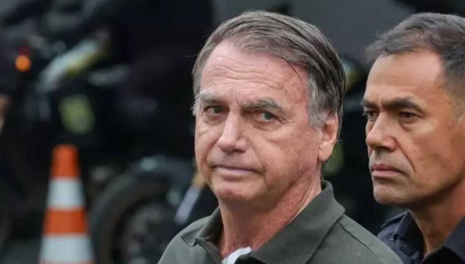 Jair Bolsonaro revela sintomas em prisão domiciliar após apreensão de arma