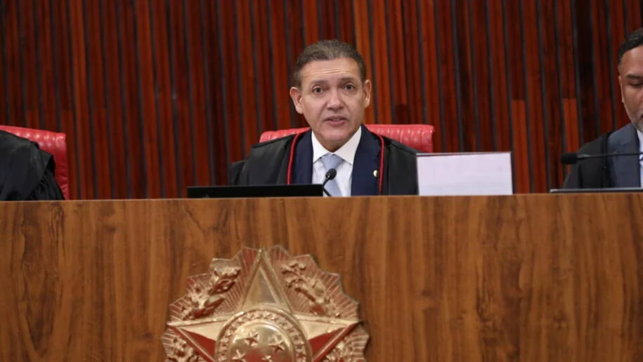 Kassio Nunes Marques propõe selo e Abep critica medida que pode distorcer pesquisas