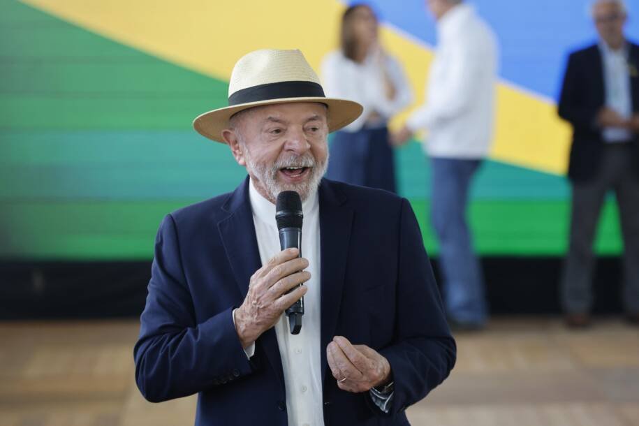Lula afirma que Brasil não tem interesse em guerra com os EUA e critica tarifas