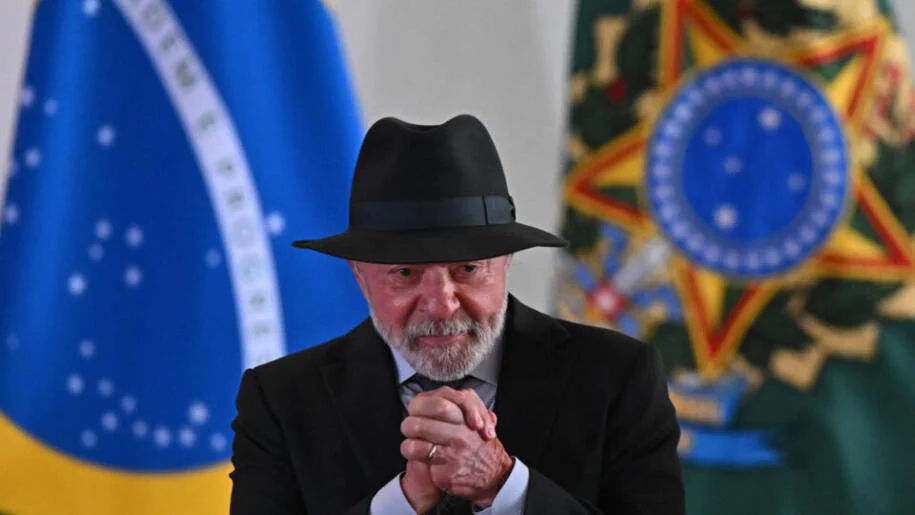 Lula anuncia R$ 18,5 bilhões para empresas após tarifaço dos EUA e critica falta de diálogo