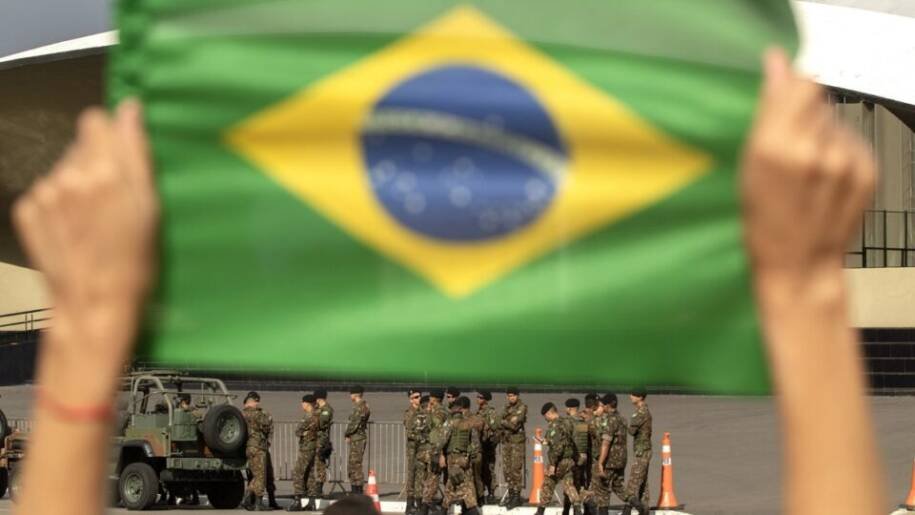 Lula autoriza Forças Armadas para garantir segurança nas eleições de 2026