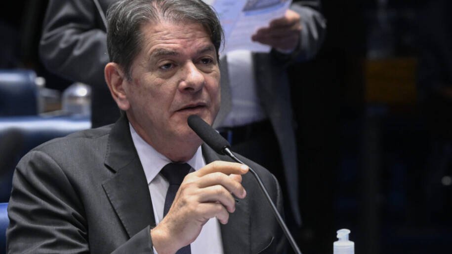 Lula confirma Cid Gomes como pré-candidato ao Senado e gera tensão no Ceará