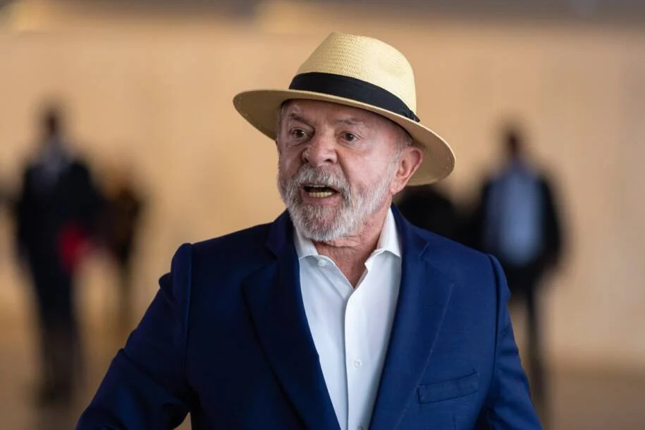 Lula critica Milei como ‘patacoada’ e nega vistos a funcionários americanos