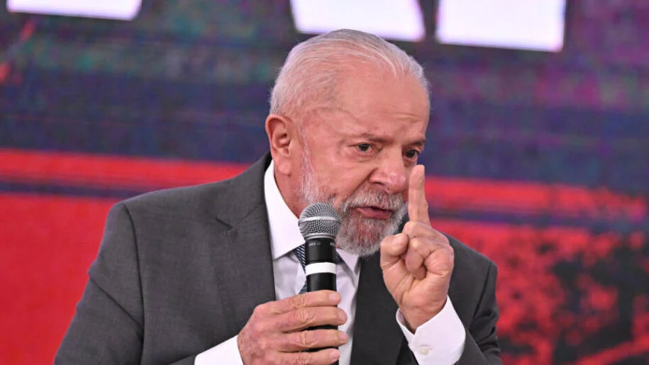 Lula desafia Marco Rubio a apoiar Flávio Bolsonaro e promete vitória em 2026