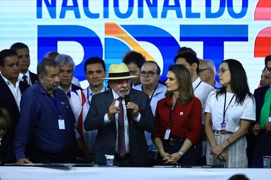 Lula desafia Marco Rubio a apoiar Flávio Bolsonaro em meio a críticas e apoio do PDT