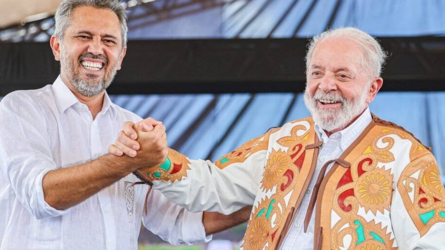 Lula intensifica ofensiva eleitoral no Nordeste diante de aliança Ciro-PL no Ceará