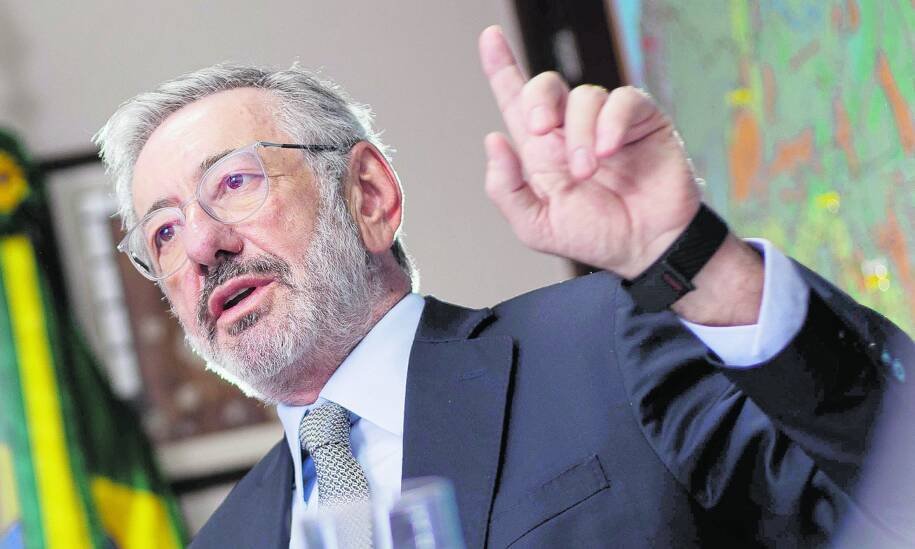 Márcio Elias Rosa anuncia decisão sobre tarifa de 12,5% e critica Flávio Bolsonaro