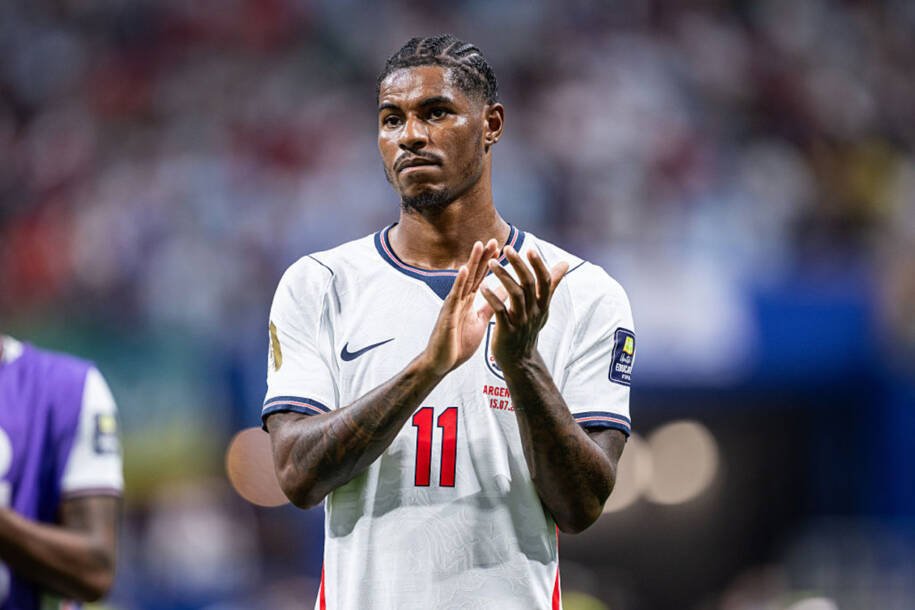 Marcus Rashford quebra recorde de Denilson e se torna ícone das Copas