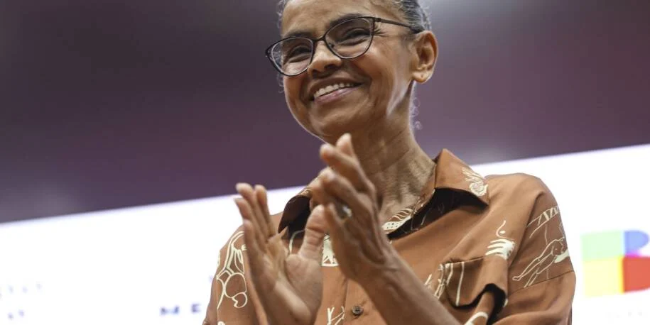 Marina Silva conquista Legião de Honra da França e destaca defesa ambiental