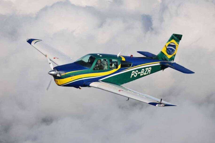 Mário Jorge Dias de Oliveira Filho inicia viagem de 180 dias pelo mundo em avião brasileiro