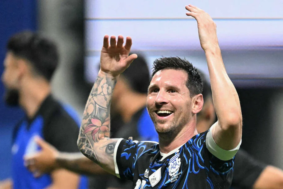 Messi iguala Cafu e será titular em três finais de Copa do Mundo contra a Espanha