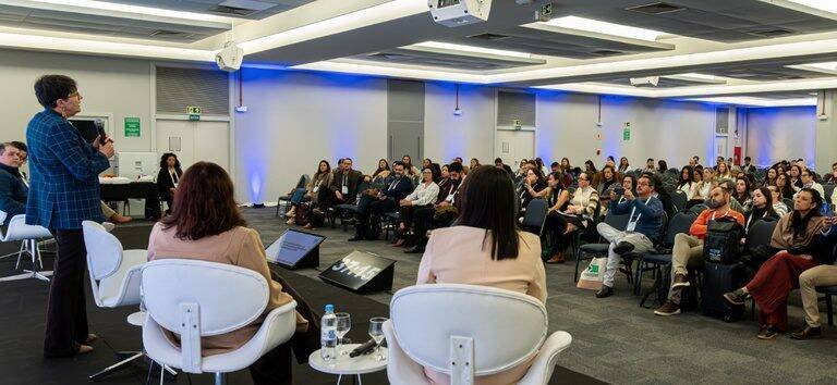 Ministério da Saúde inicia oferta de insulina glargina para idosos e crianças em 2026